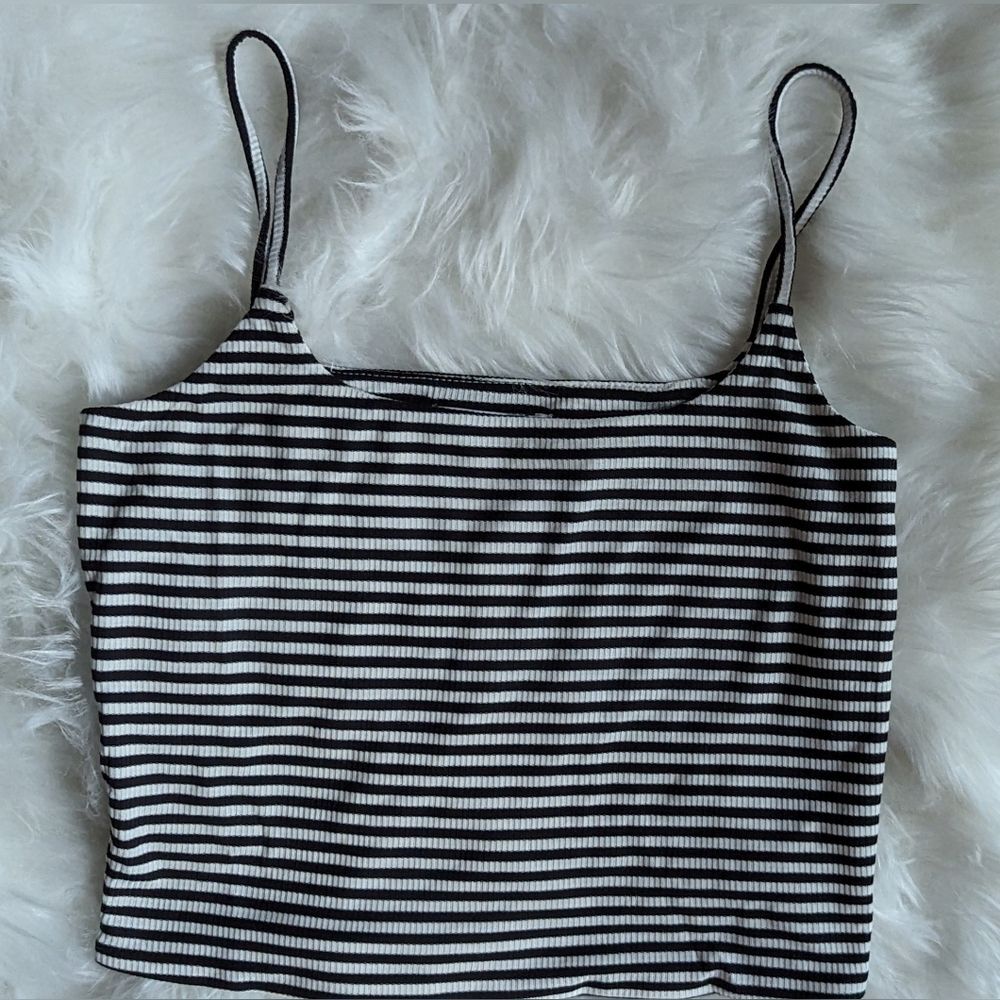 NWT BP. blk/white ribbed viscose spaghetti strap square neck cropped tank top